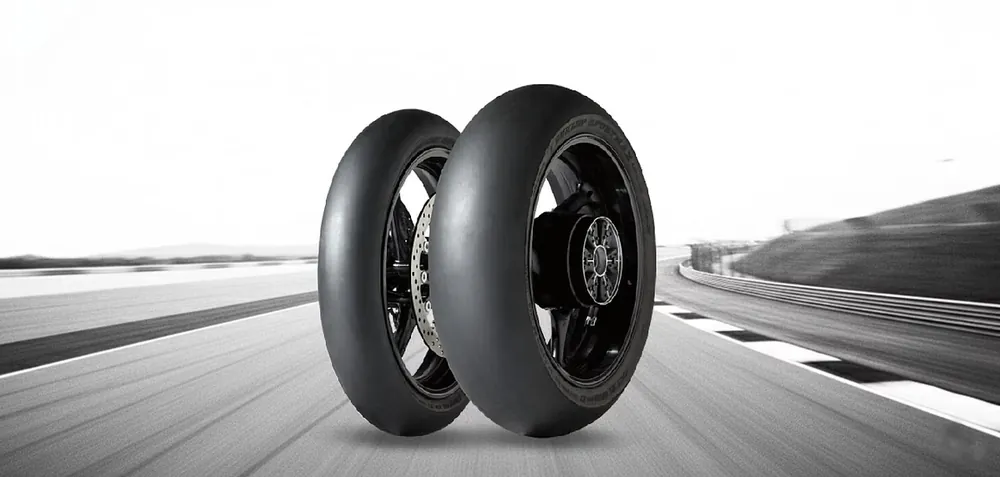 Dunlop D 212 GP Racer Slick 120/70 R 17 Vorne M Nur Heute