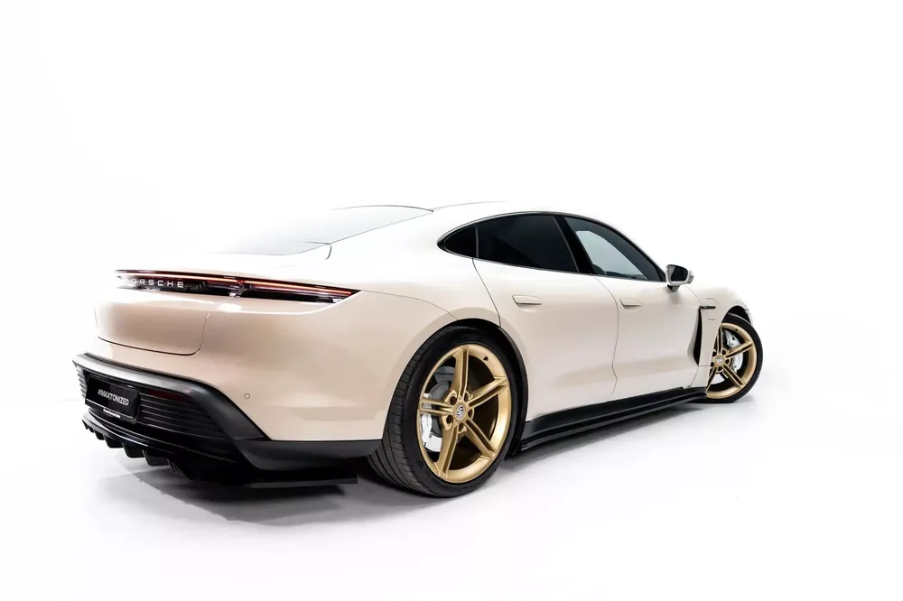 Knallerangebot Street+ Seitenschweller Leisten passend für Porsche Taycan Mk1