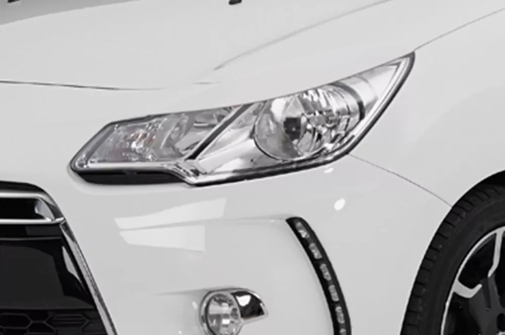 Aktuell Scheinwerferblenden passend für Citroen DS3 C3