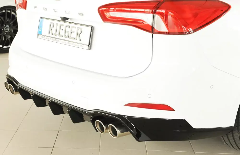 Rieger Heckeinsatz passend für Ford Focus 4 (DEH) Turnier 09.18–03.22 Sonderaktion