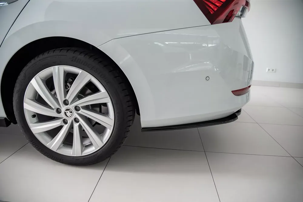 Top-Seller Heckansatz passend für Skoda Octavia Mk4