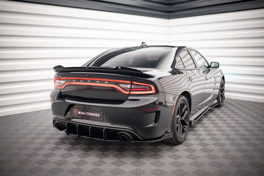 Heck Ansatz Flaps Diffusor passend für Dodge Charger SRT Mk7 Facelift Schnäppchen